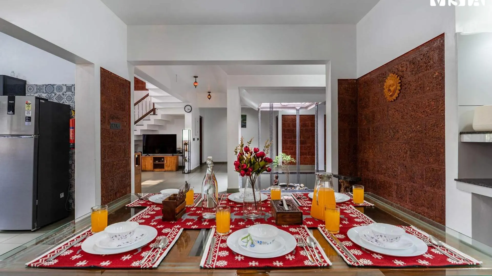 Stayvista At Lagoons Villa With Lawn, Pool, Wifi Kozhikode